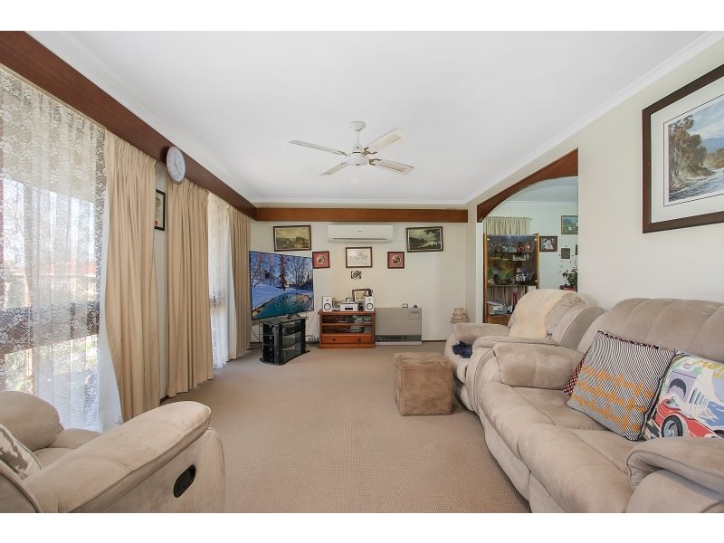 322 Cheyenne Drive, Lavington NSW 2641
