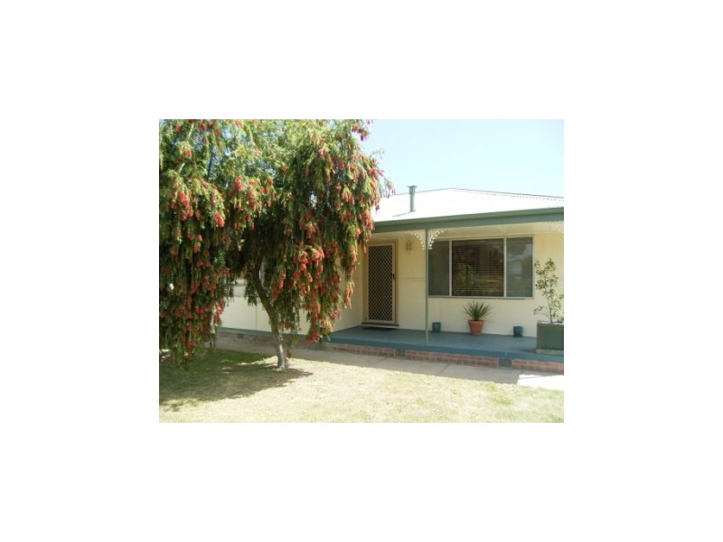 501 Prune Street, Lavington NSW 2641