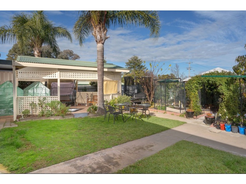 315 Balston Street, Lavington NSW 2641