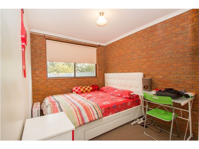 9/595 Webb Street, Lavington NSW 2641