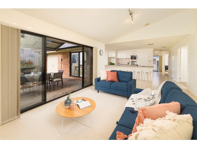 58 Newton Circuit, Thurgoona NSW 2640