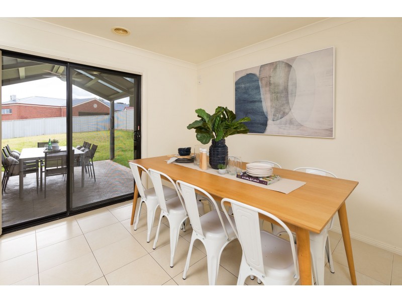 58 Newton Circuit, Thurgoona NSW 2640