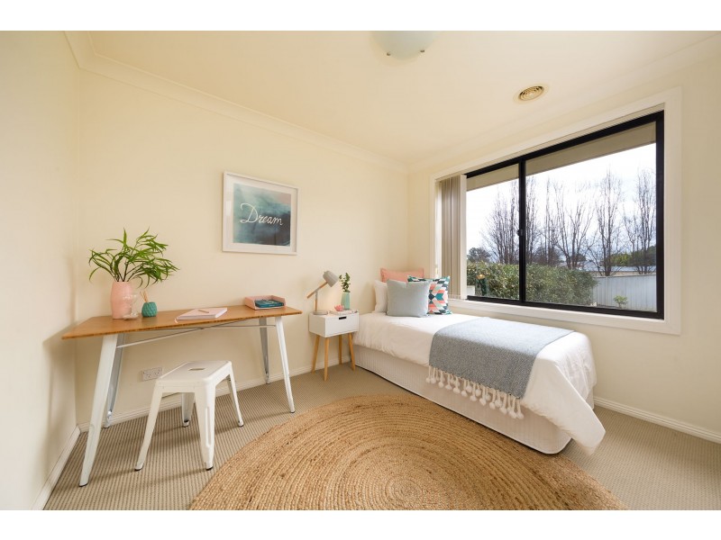 58 Newton Circuit, Thurgoona NSW 2640