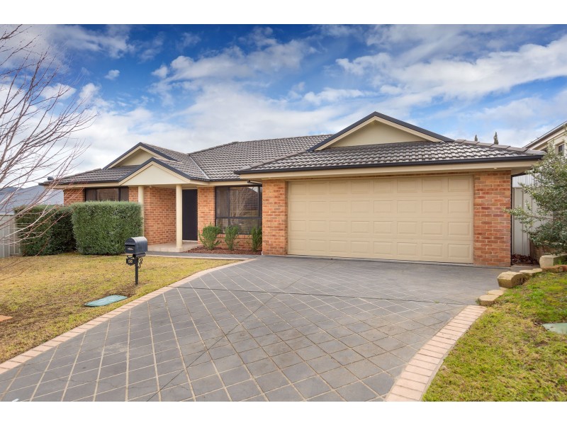 58 Newton Circuit, Thurgoona NSW 2640