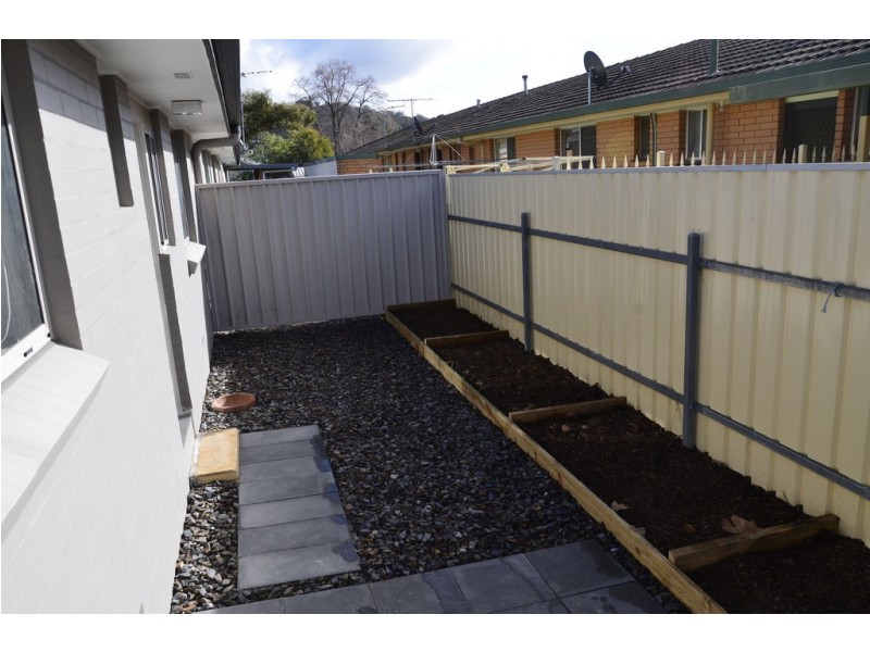 2/429 Urana Road, Lavington NSW 2641