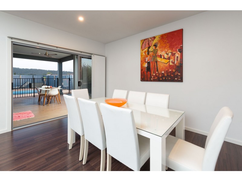 21 Orchard Way, Lavington NSW 2641