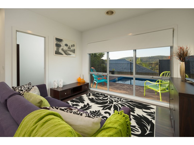 21 Orchard Way, Lavington NSW 2641