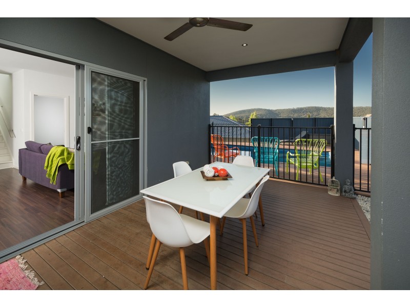21 Orchard Way, Lavington NSW 2641