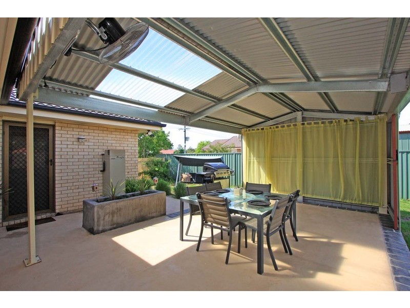 118 Clarke Street, Howlong NSW 2643