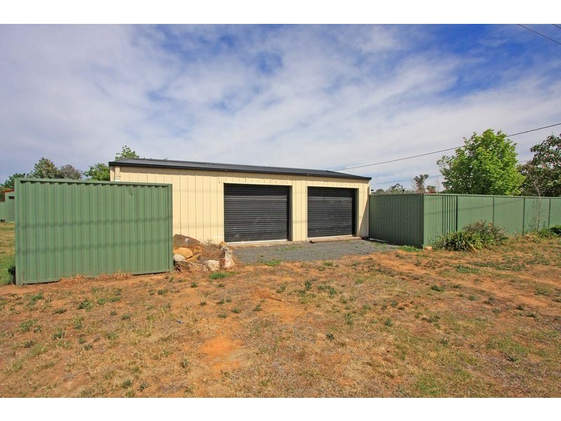 118 Clarke Street, Howlong NSW 2643