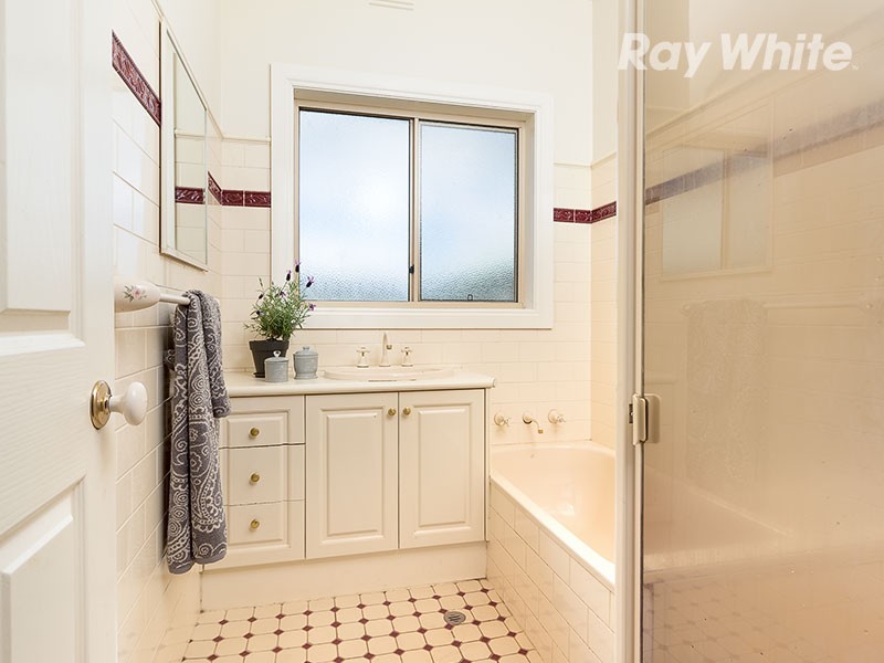 1 Ebert Street, Lavington NSW 2641