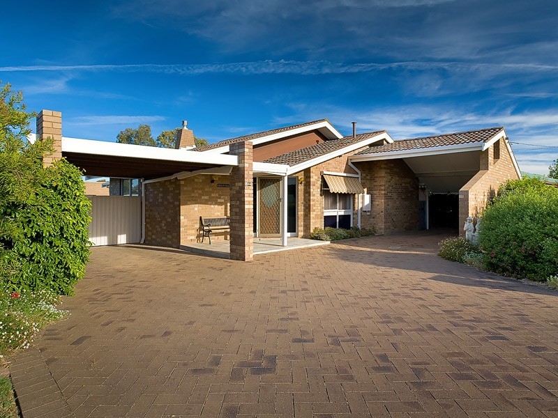 544 Webb Street, Lavington NSW 2641