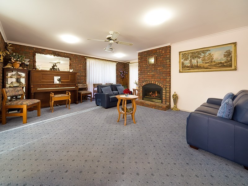 544 Webb Street, Lavington NSW 2641