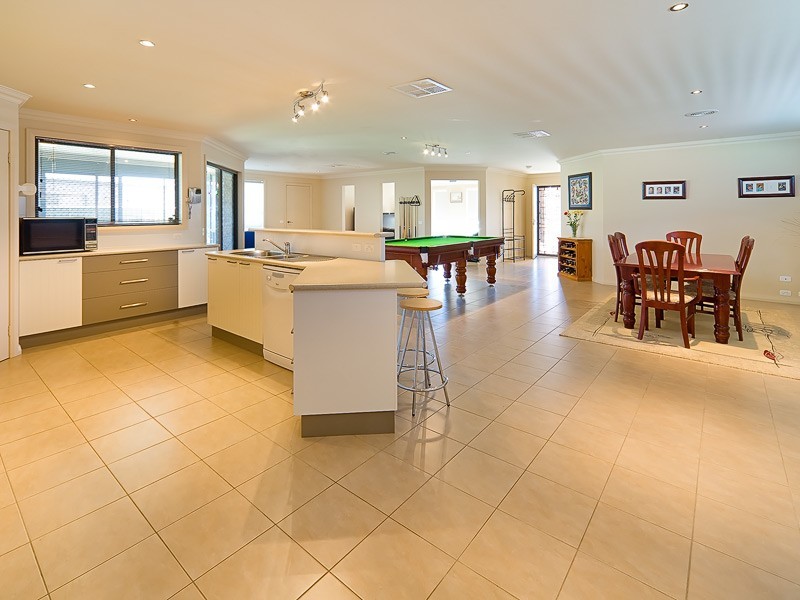 15 Gumnut Court, East Albury NSW 2640