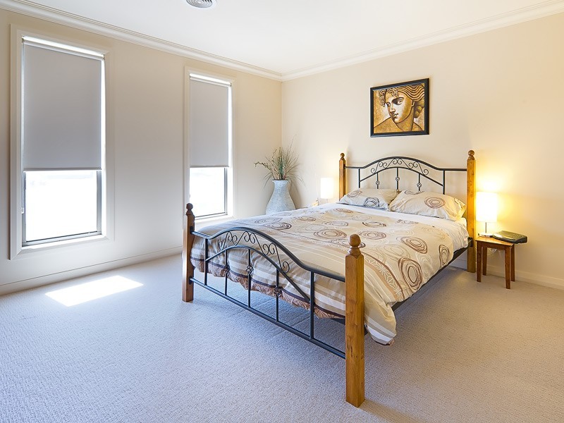 15 Gumnut Court, East Albury NSW 2640