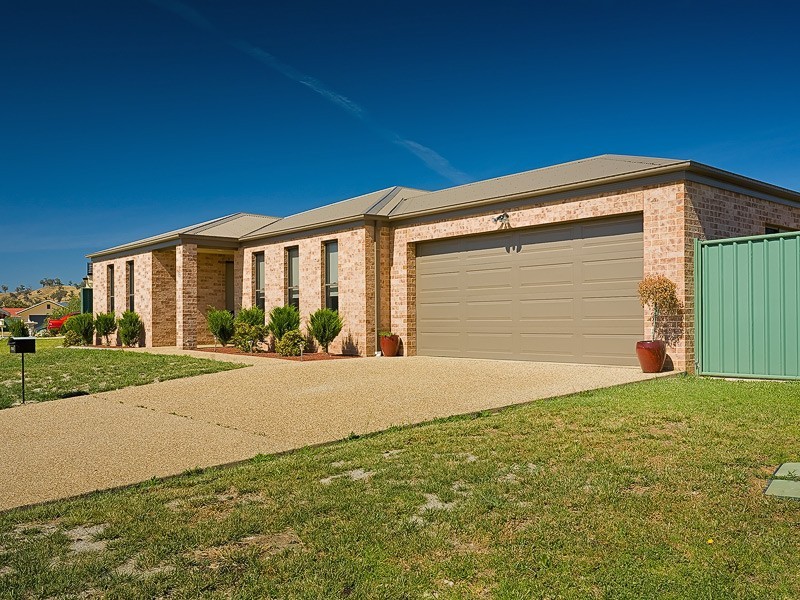 15 Gumnut Court, East Albury NSW 2640