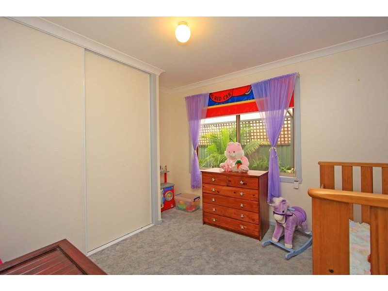 72 Townsend Street, Howlong NSW 2643