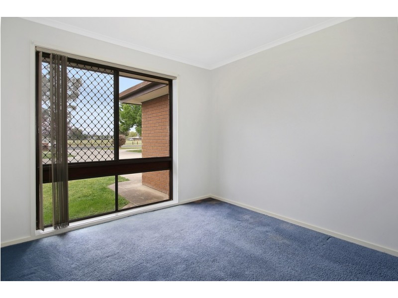4/384 Kaylock Road, Lavington NSW 2641