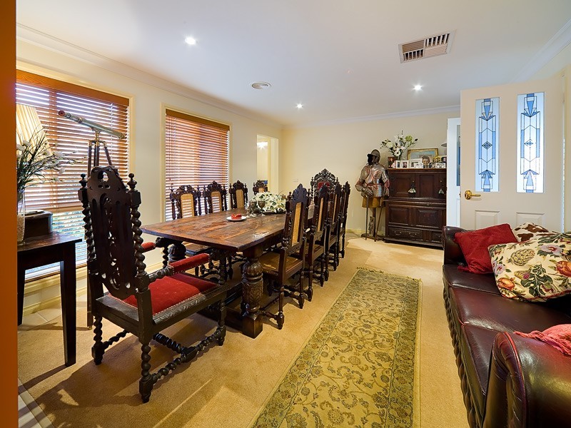 9 Eberle Close, Thurgoona NSW 2640