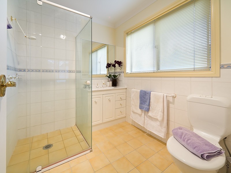 9 Eberle Close, Thurgoona NSW 2640