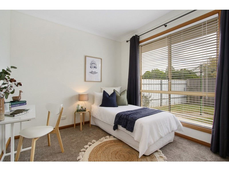 10 Condon Place, Lavington NSW 2641