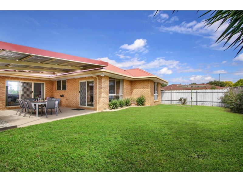 10 Condon Place, Lavington NSW 2641