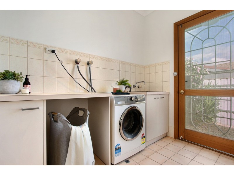 10 Condon Place, Lavington NSW 2641