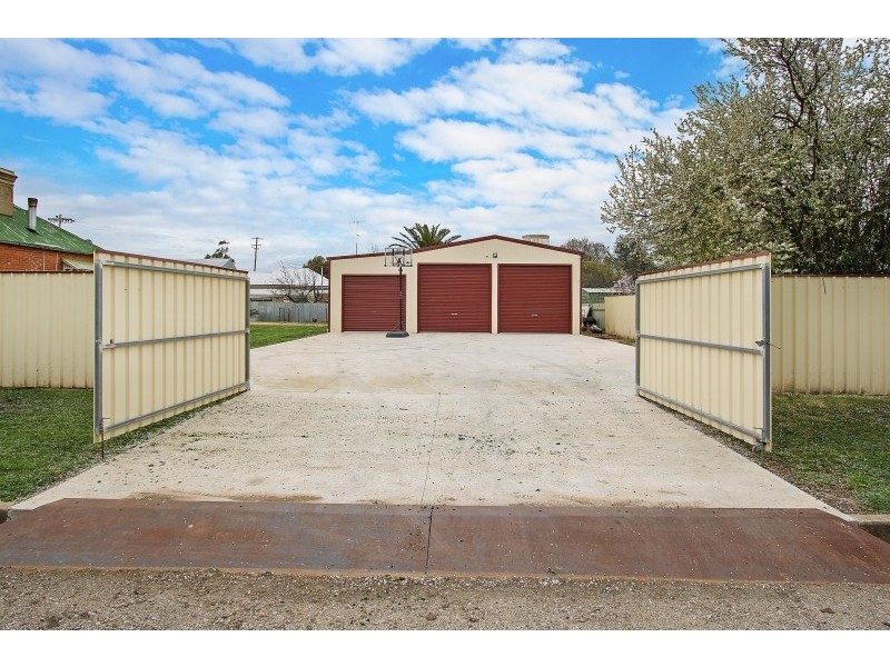 5 Douglas Street, Culcairn NSW 2660