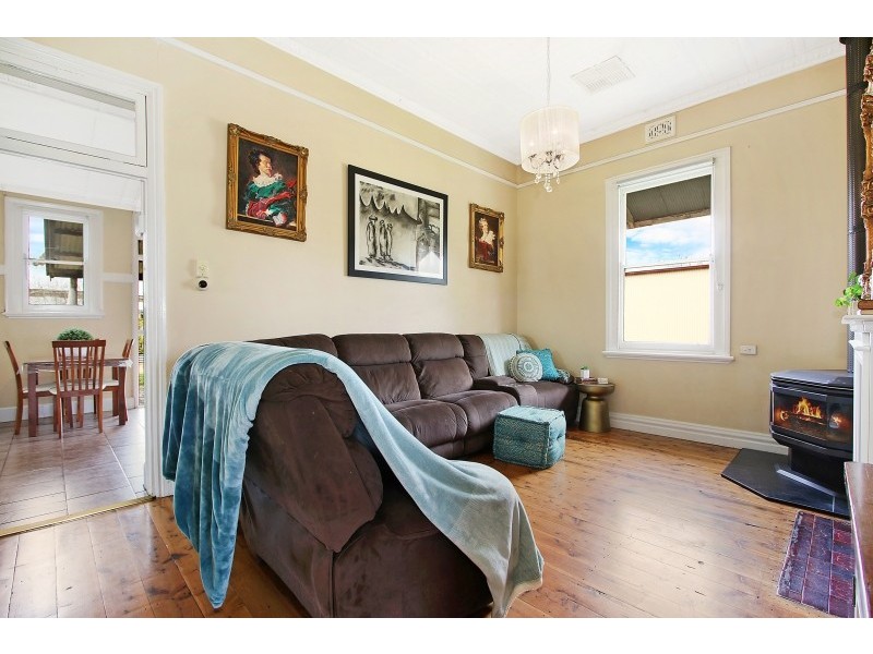 5 Douglas Street, Culcairn NSW 2660