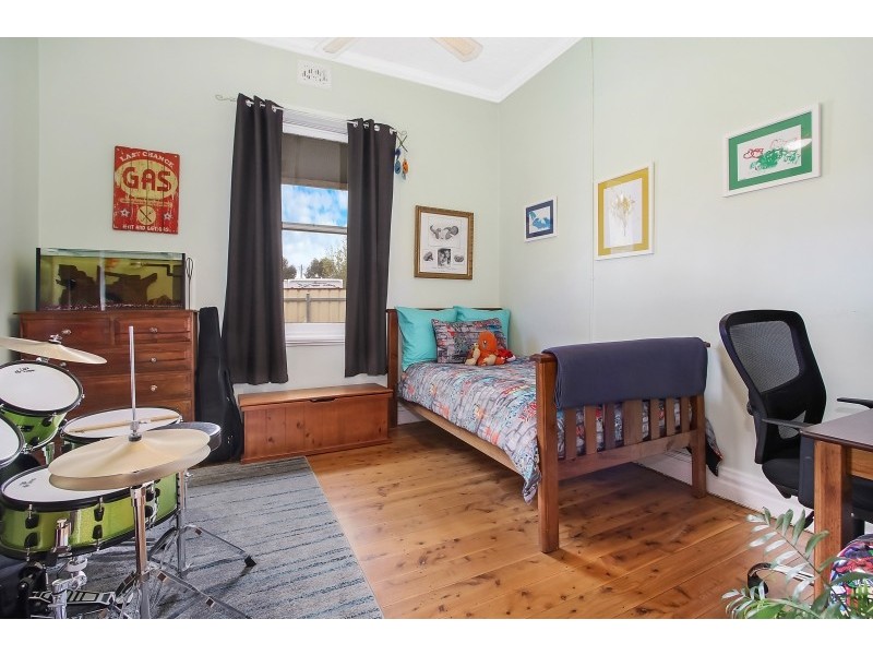 5 Douglas Street, Culcairn NSW 2660