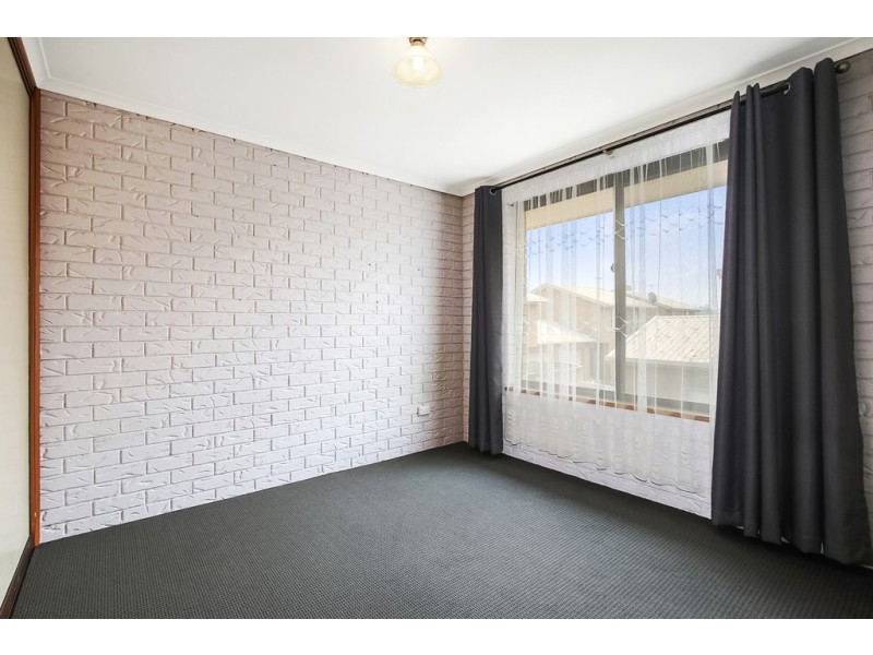 6/411 Bevan Street, Lavington NSW 2641