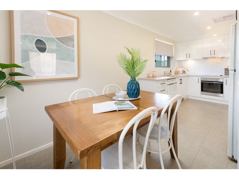 575 Kemp Street, Lavington NSW 2641