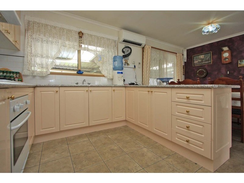 119 Hume Street, Howlong NSW 2643