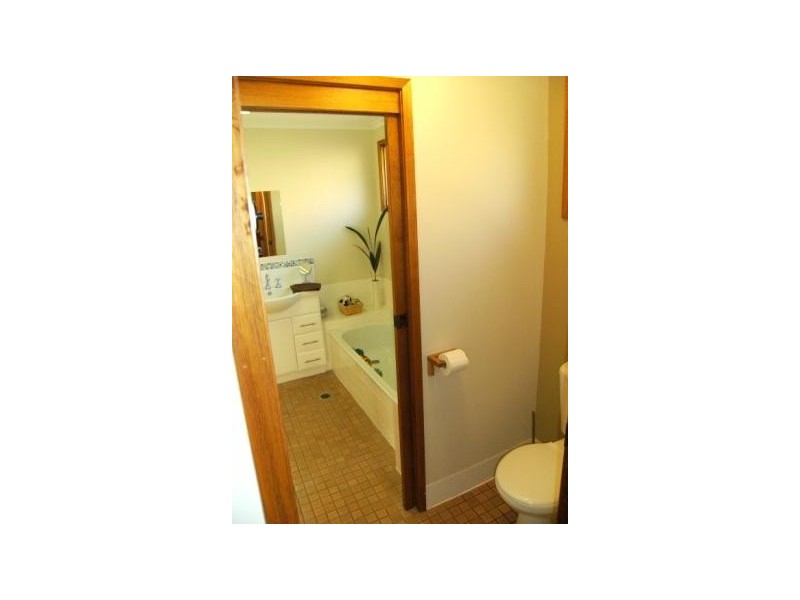 2/539 Paine Street, Albury NSW 2640