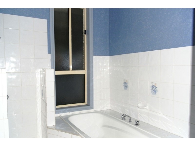 384 Union Road, Lavington NSW 2641