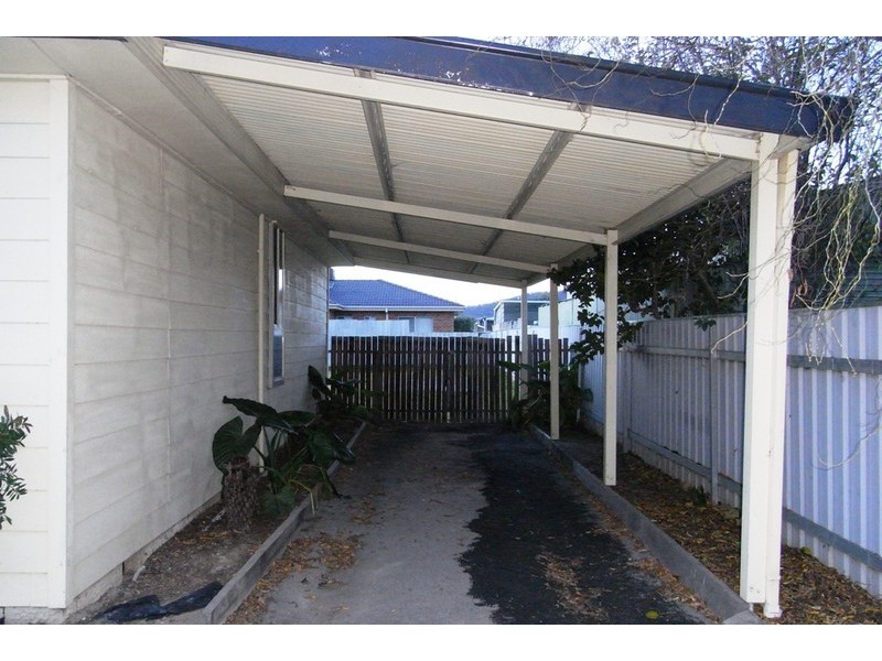 384 Union Road, Lavington NSW 2641