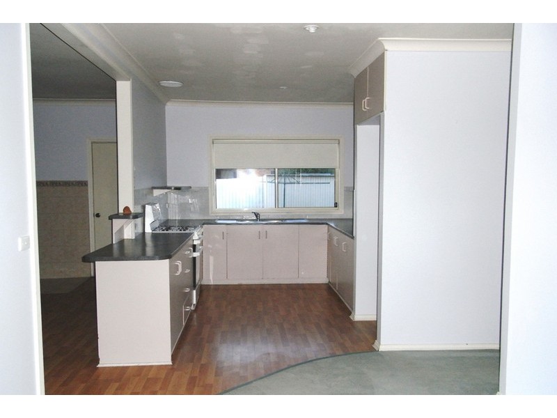 384 Union Road, Lavington NSW 2641