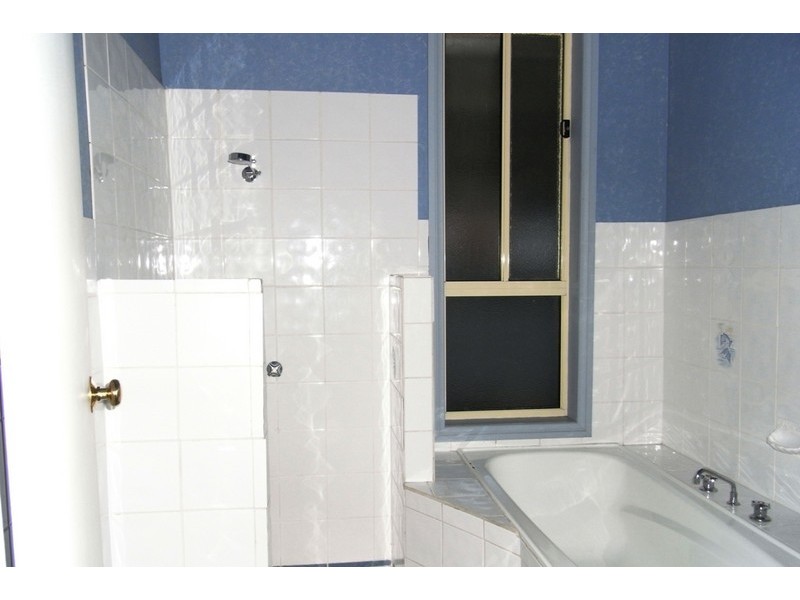 384 Union Road, Lavington NSW 2641