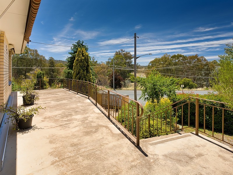 705 Centaur Road, Lavington NSW 2641