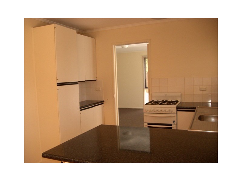 6 Algona Road, Lavington NSW 2641