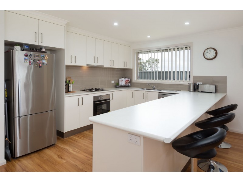 679 Kemp Street, Springdale Heights NSW 2641