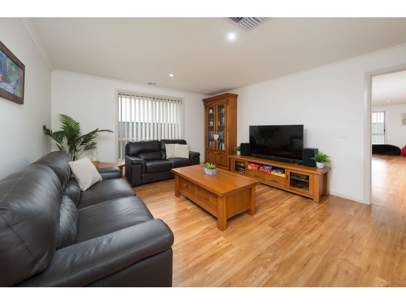 679 Kemp Street, Springdale Heights NSW 2641