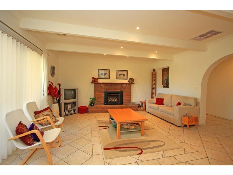 149 Victoria Street, Howlong NSW 2643
