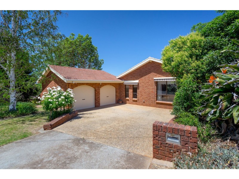 506 Munro Street, Hamilton Valley NSW 2641