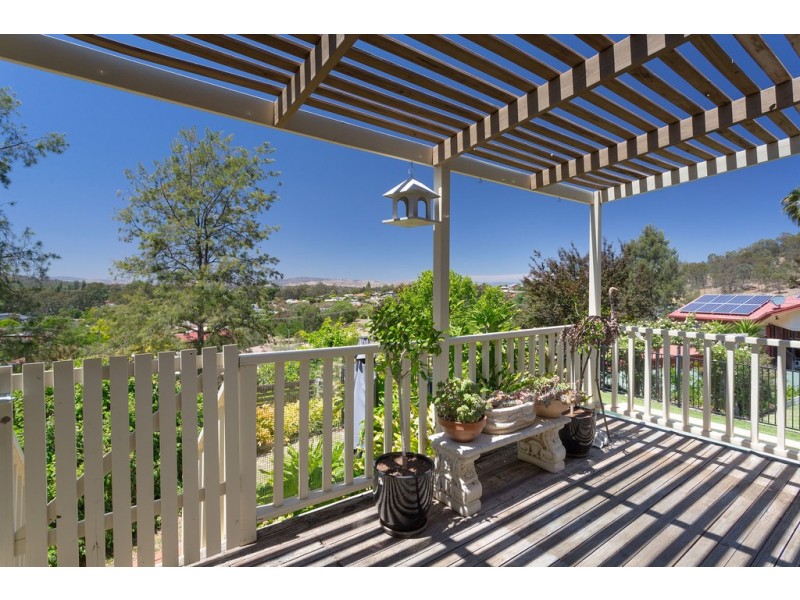 506 Munro Street, Hamilton Valley NSW 2641