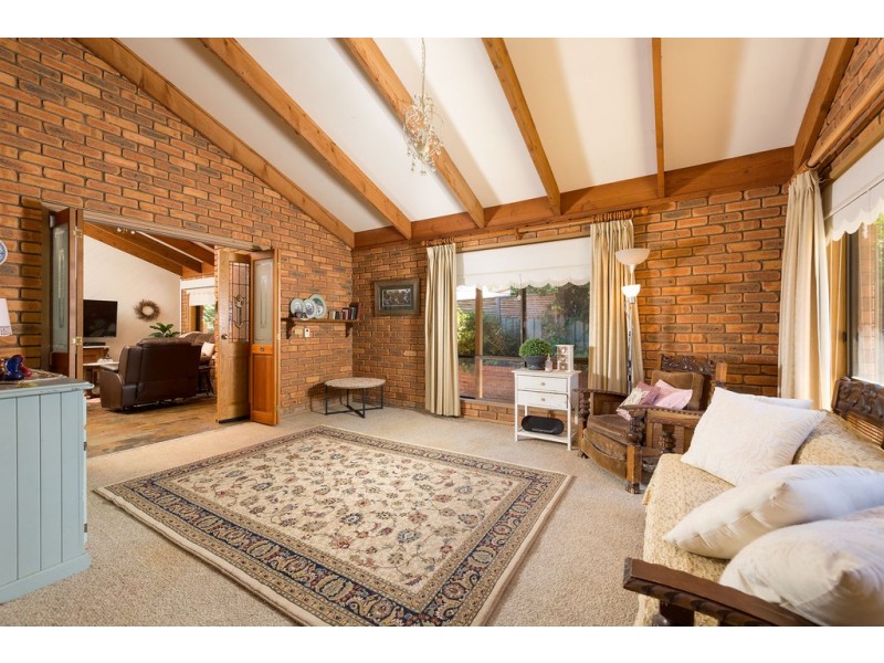 506 Munro Street, Hamilton Valley NSW 2641