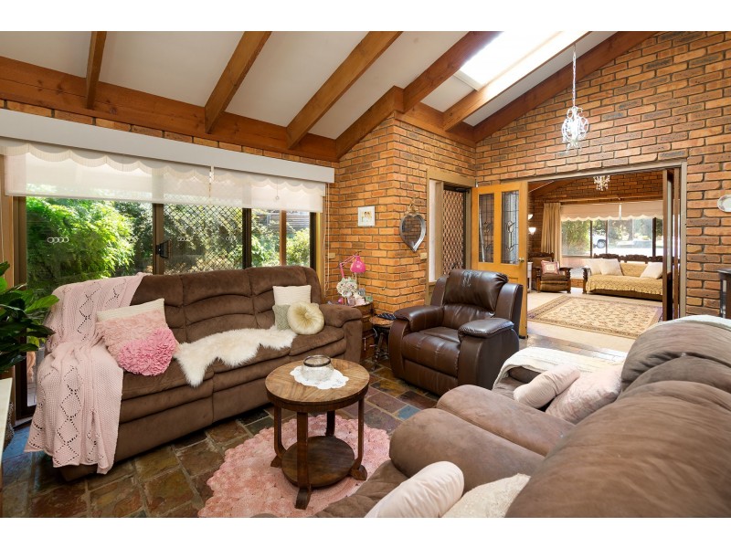 506 Munro Street, Hamilton Valley NSW 2641