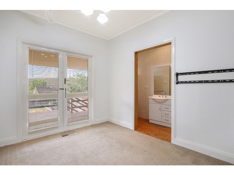 690 Stedman Crescent, Albury NSW 2640