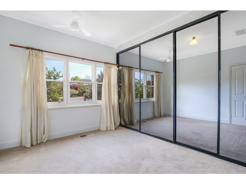 690 Stedman Crescent, Albury NSW 2640