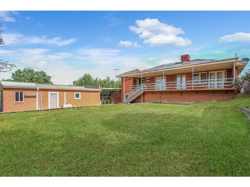 690 Stedman Crescent, Albury NSW 2640